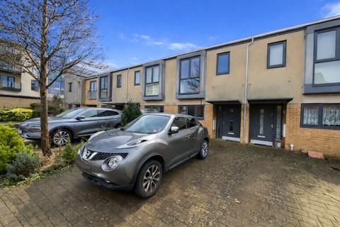 undefined, Holyrood Drive, Houghton Regis, Dunstable, Bedfordshire, LU5
