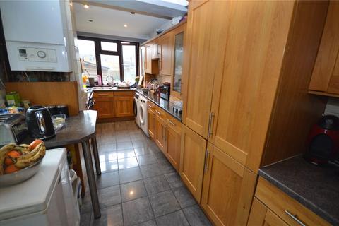 undefined, Waller Avenue, Luton, Bedfordshire, LU4