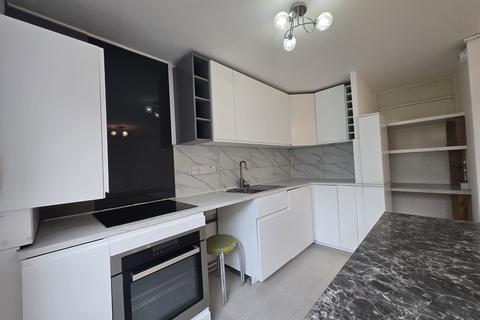 undefined, Flat , Kilpatrick Court, Darenth Road, London