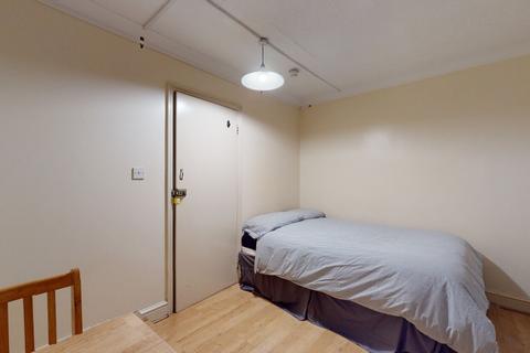 Flat share to rent, Chatsworth Road