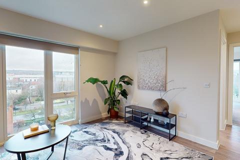 3 bedroom flat to rent, Bloomery Place