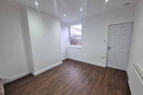 undefined, Fisher Road, Oldbury, B69 4EL