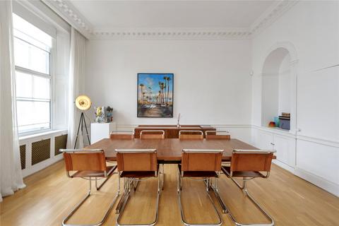 3 bedroom maisonette for sale, Belgrave Place, London, SW1X