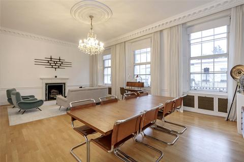 3 bedroom maisonette for sale, Belgrave Place, London, SW1X