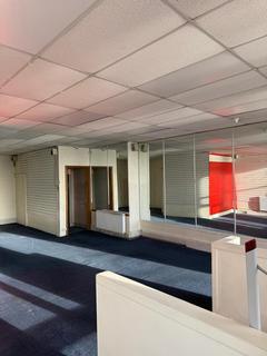Retail property (high street) to rent, 36 West Clyde St Helensburgh G84 8AW