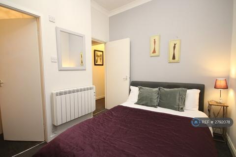 undefined, Wilderspool Causeway, Warrington, WA4