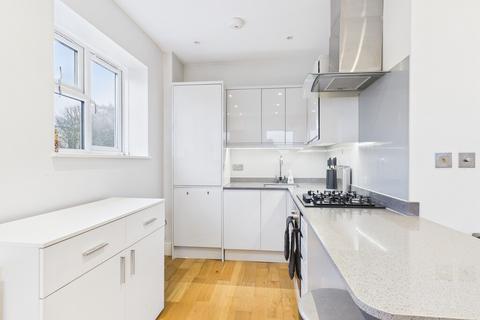 1 bedroom ground floor flat to rent, Eastgate House
