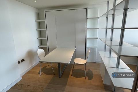 Studio to rent, Charrington Tower, London, E14