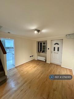 undefined, Newcombe Rise, West Drayton, UB7