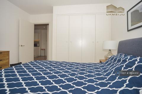 1 bedroom flat to rent, James Cook Building, London, E16