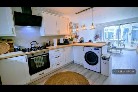 undefined, St Barnabas Gardens, West Molesey, KT8