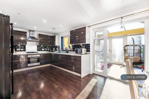 undefined, Threlkeld Close, High Wycombe, HP11