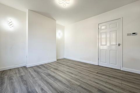3 bedroom house to rent, Roderick Street, Basford NG6