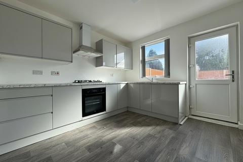 3 bedroom house to rent, Roderick Street, Basford NG6