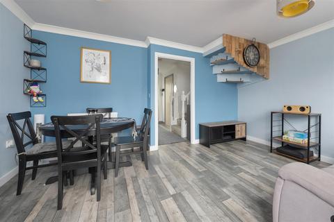undefined, Falcon Close, Herne Bay