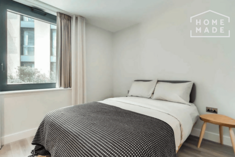 Studio to rent, Alameda, HA9