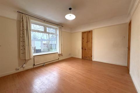 undefined, Bowbridge Road, Newark