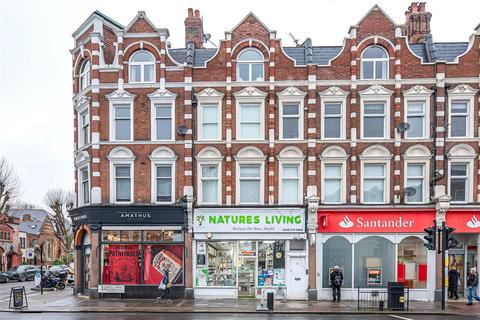 2 bedroom apartment for sale, Muswell Hill Broadway, London, N10
