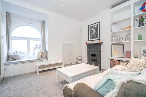 2 bedroom apartment for sale, Muswell Hill Broadway, London, N10