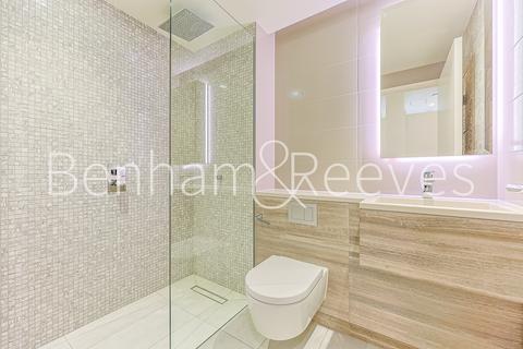 2 bedroom apartment to rent, Damac Tower, Vauxhall SW8