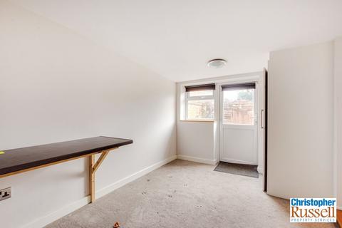 2 bedroom semi-detached bungalow for sale, The Oval, Sidcup, DA15