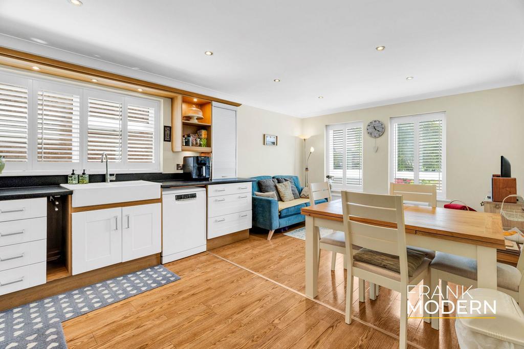 Kitchen / Diner
