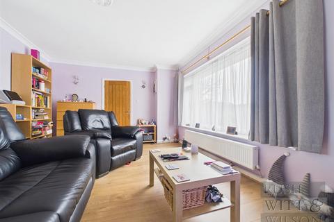 3 bedroom detached bungalow for sale, Harrow Lane, St Leonards on Sea