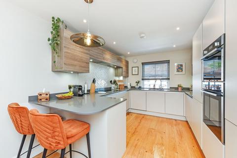 3 bedroom terraced house for sale, Queen Street, Emsworth, PO10