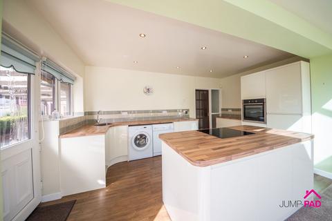 undefined, Heath Road, Ashton-In-Makerfield, WN4