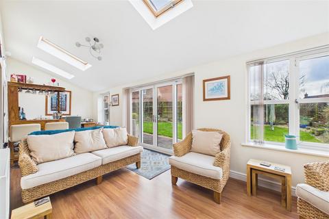4 bedroom detached house for sale, The Paddock, Beckingham, Lincoln
