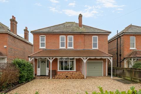 4 bedroom property for sale, Woodlands Avenue, Emsworth, PO10