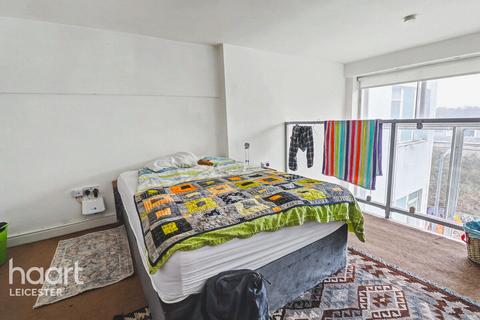 1 bedroom flat for sale, Lee Street, LEICESTER