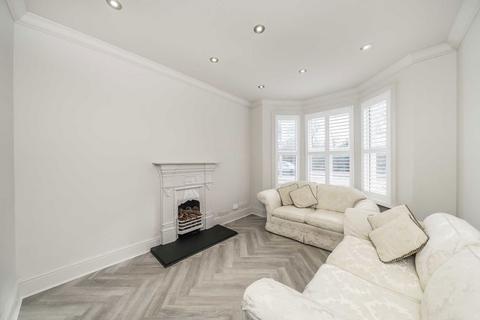 3 bedroom end of terrace house for sale, Wimbledon Road, London SW17
