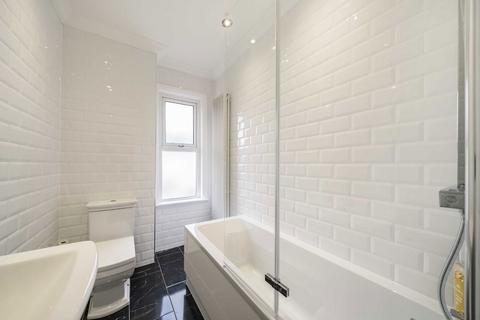 3 bedroom end of terrace house for sale, Wimbledon Road, London SW17