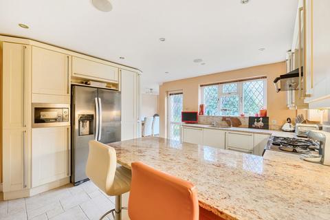 undefined, Summersbury Drive, Surrey GU4