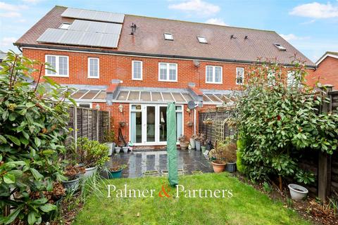3 bedroom terraced house for sale, Weyland Drive, Stanway, Colchester, Essex, CO3