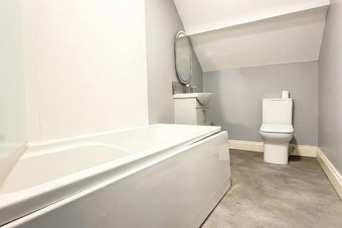 2 bedroom apartment for sale, Albert Road, Ramsgate CT11