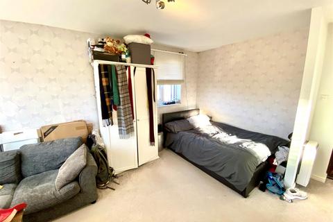 undefined, Laurel Fields, Potters Bar EN6