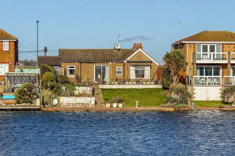 3 bedroom detached house for sale, Brighton Road, Lancing