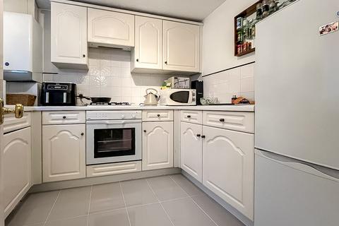 2 bedroom apartment to rent, Lawrence Moorings, Sawbridgeworth CM21
