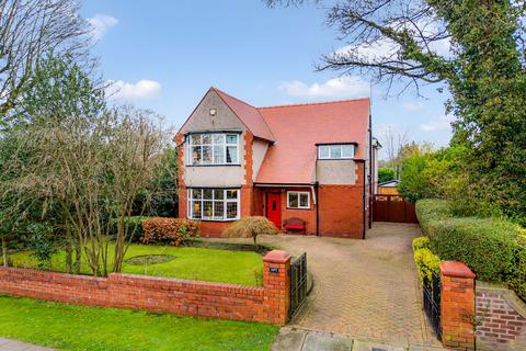3 bedroom detached house for sale, Garthmere Road, Over Hulton M46