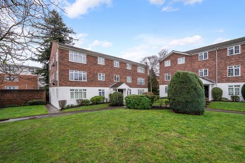 undefined, Hillcrest, WEYBRIDGE, KT13