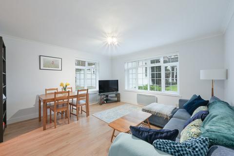 undefined, Hillcrest, WEYBRIDGE, KT13