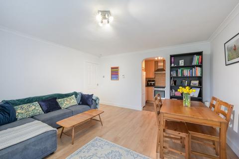 undefined, Hillcrest, WEYBRIDGE, KT13
