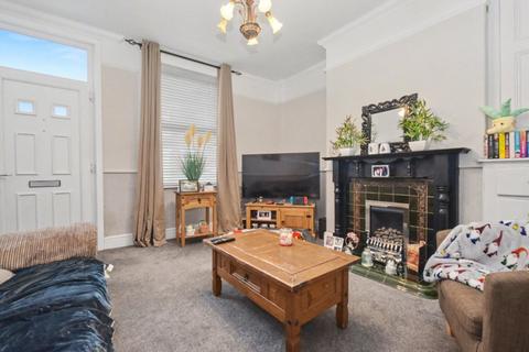 2 bedroom terraced house for sale, Elizabeth Street, Wakefield, West Yorkshire