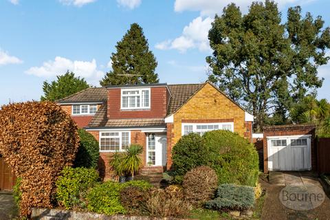 4 bedroom detached house for sale, Farnham Park Close, Farnham, Surrey, GU9