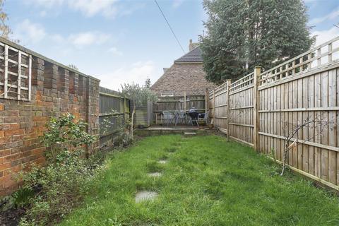1 bedroom flat for sale, Dover House Road, Putney, SW15