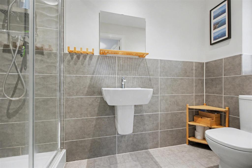 En Suite 2.jpeg