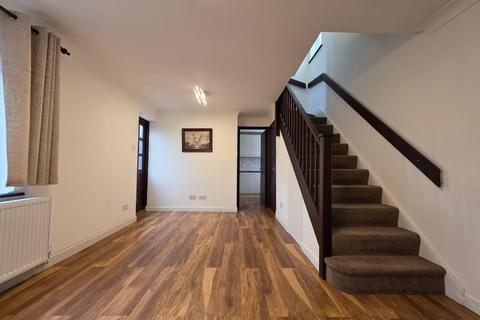 2 bedroom semi-detached house for sale, Swinford Hollow, Northampton NN3