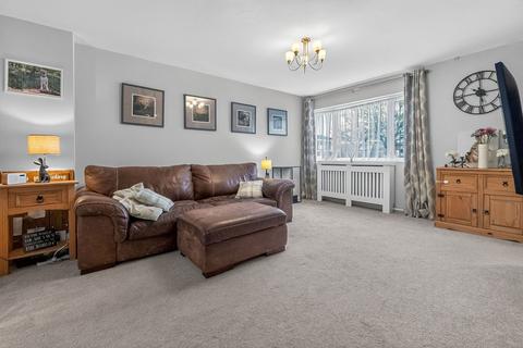 3 bedroom semi-detached house for sale, Phipps Close, Wilstead